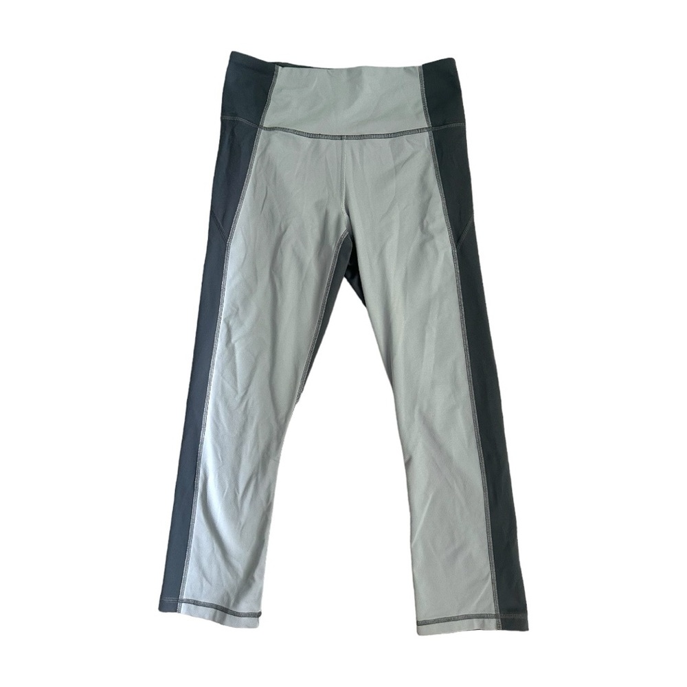 Under Armour Two Tone Grey Colorblock Cropped Leggings